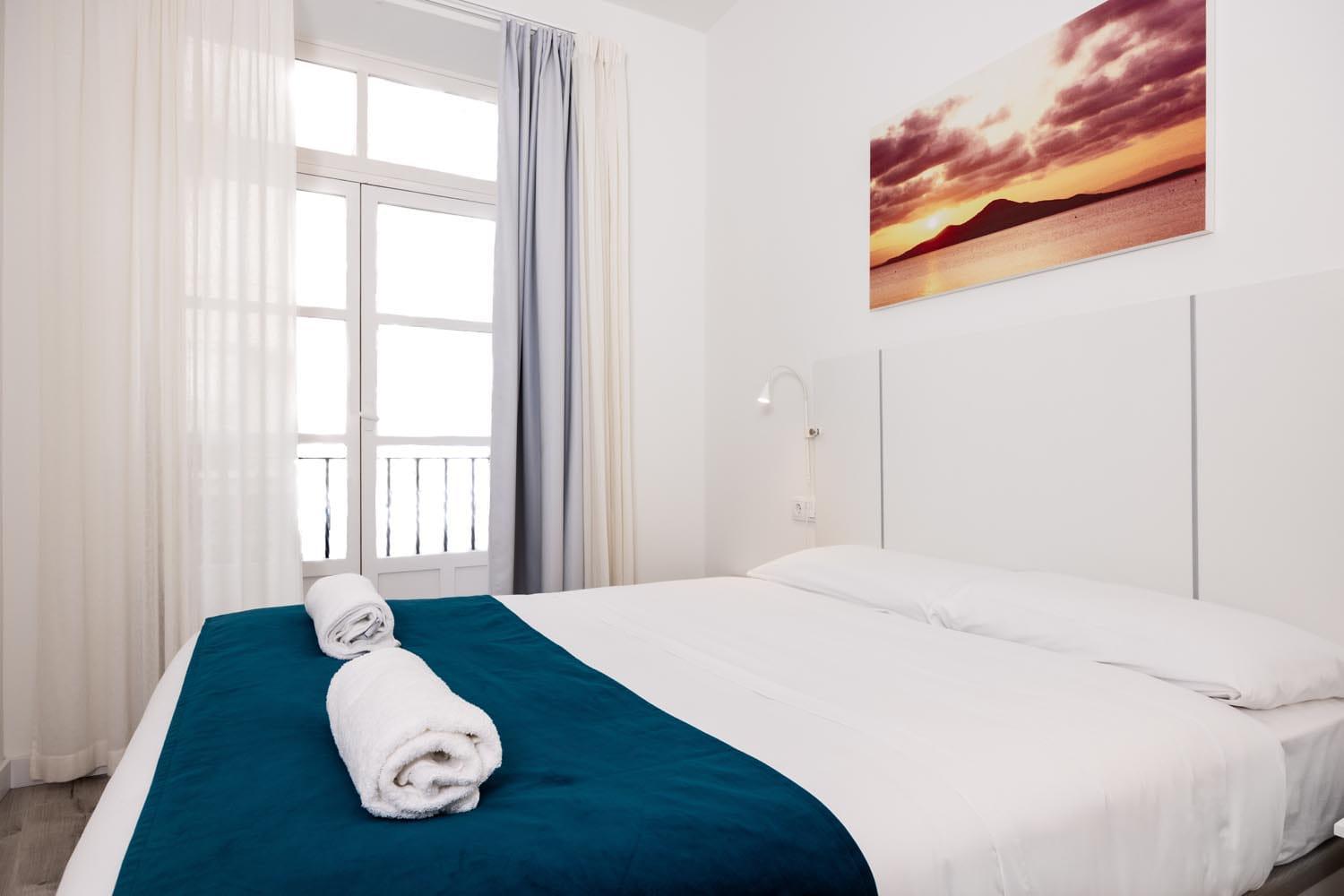 Apartamentos Turisticos Gran Via By Cartagenaspain מראה חיצוני תמונה