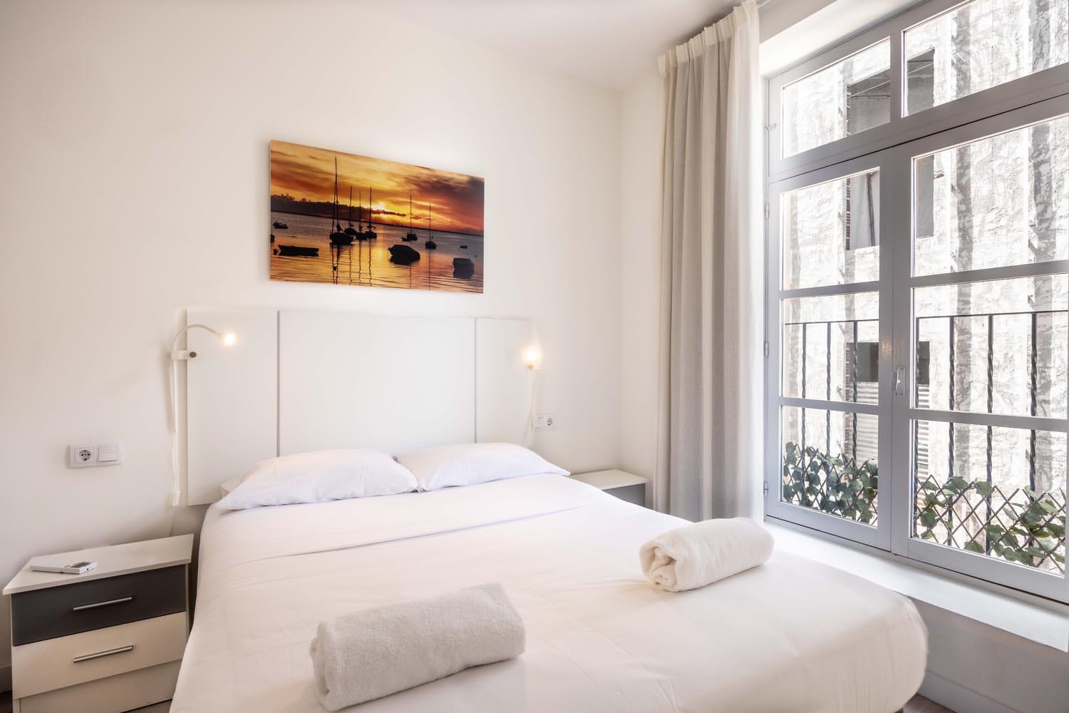 Apartamentos Turisticos Gran Via By Cartagenaspain מראה חיצוני תמונה