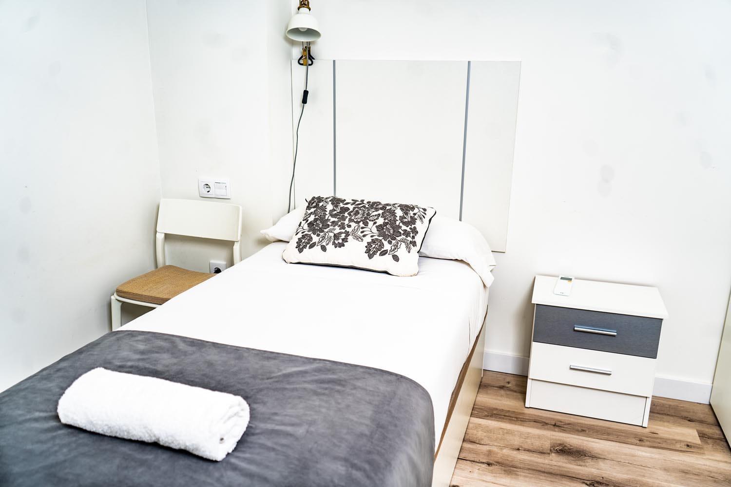 Apartamentos Turisticos Gran Via By Cartagenaspain מראה חיצוני תמונה