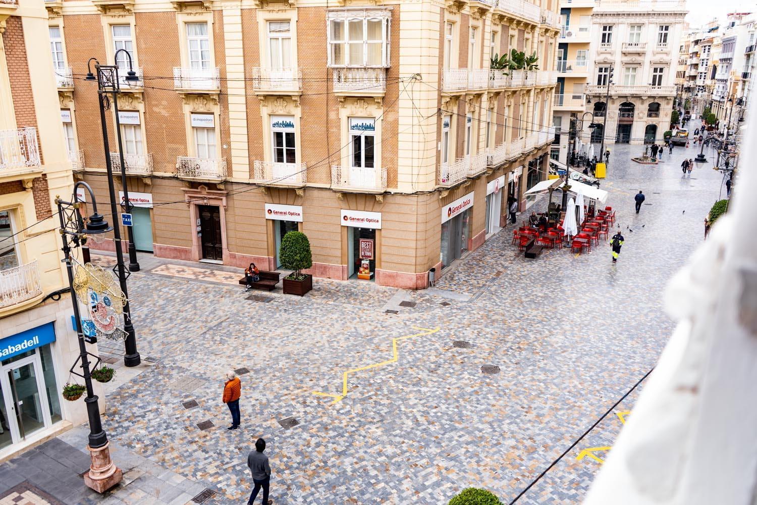 Apartamentos Turisticos Gran Via By Cartagenaspain מראה חיצוני תמונה